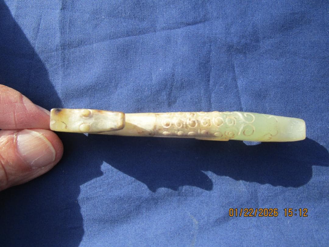 中国美術 たいこう 帯鉤帯締め 玉　石細工　彫り物　工芸品　１個