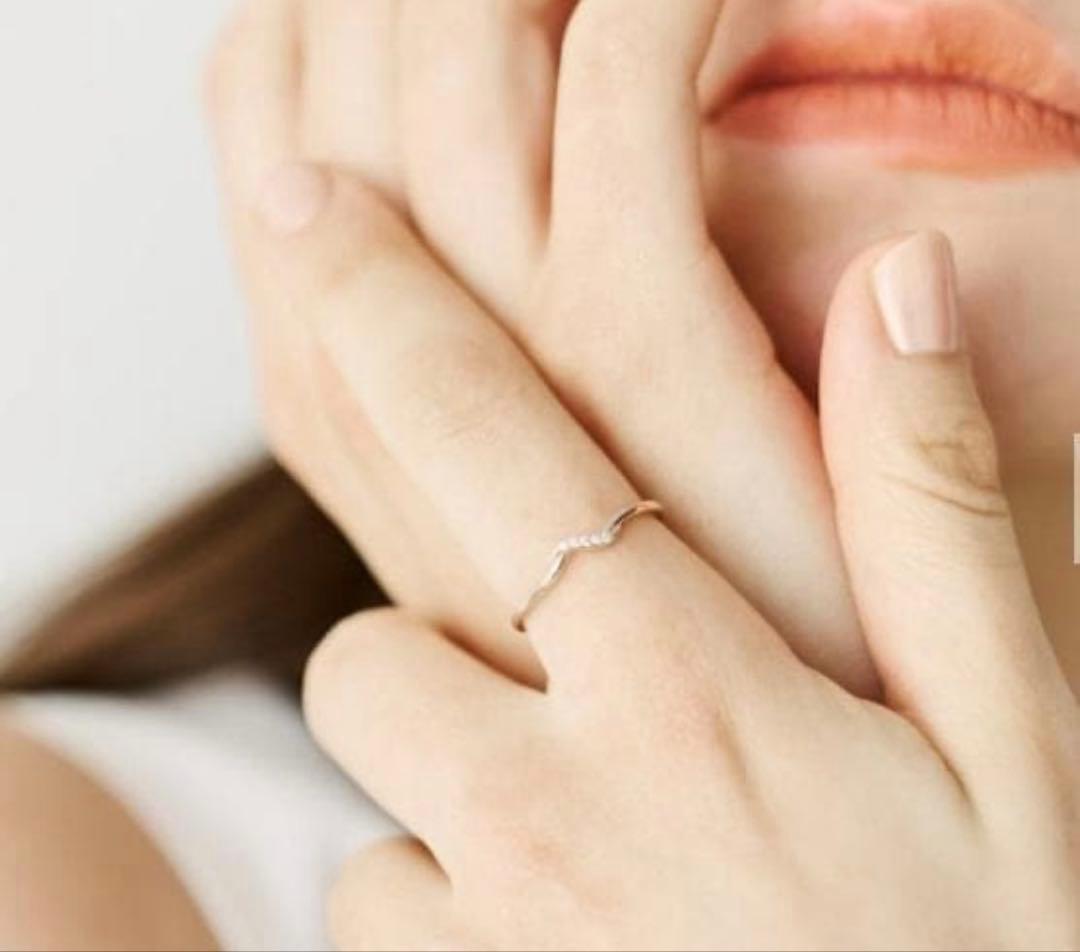 【エテ】シェア　ビジュー　リップルリング　ピンクゴールド　13号