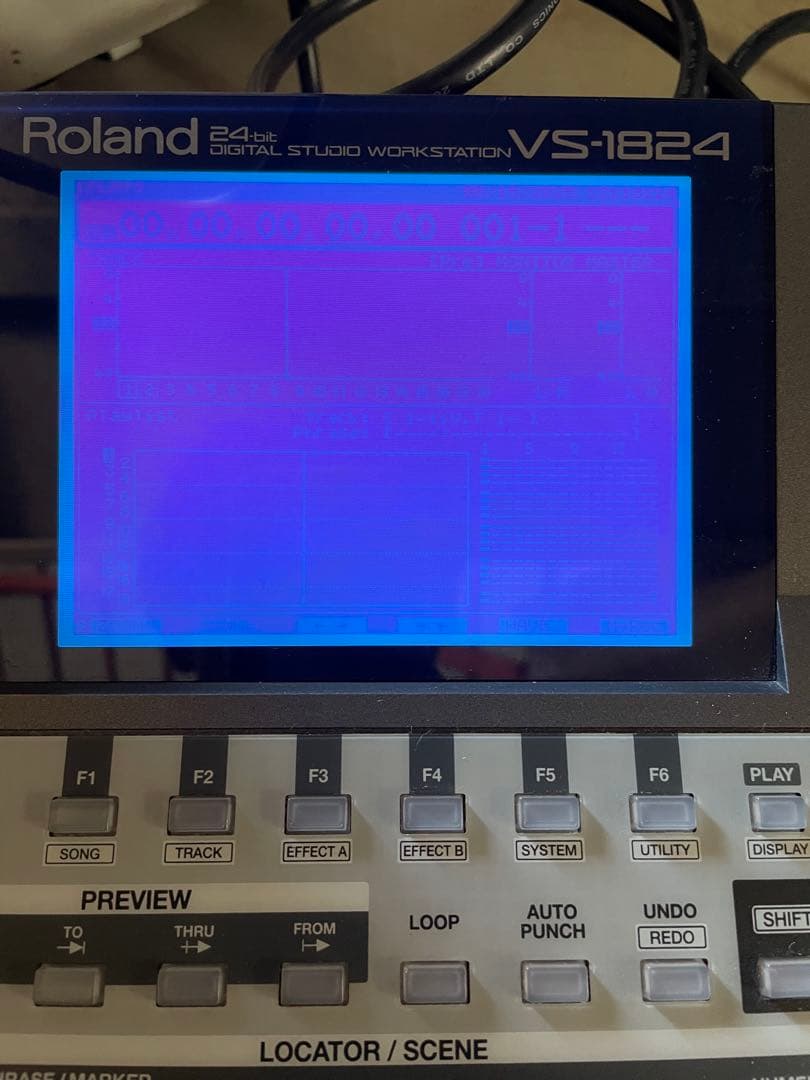 希少　ローランド　VS-1824CD マルチトラックレコーダー