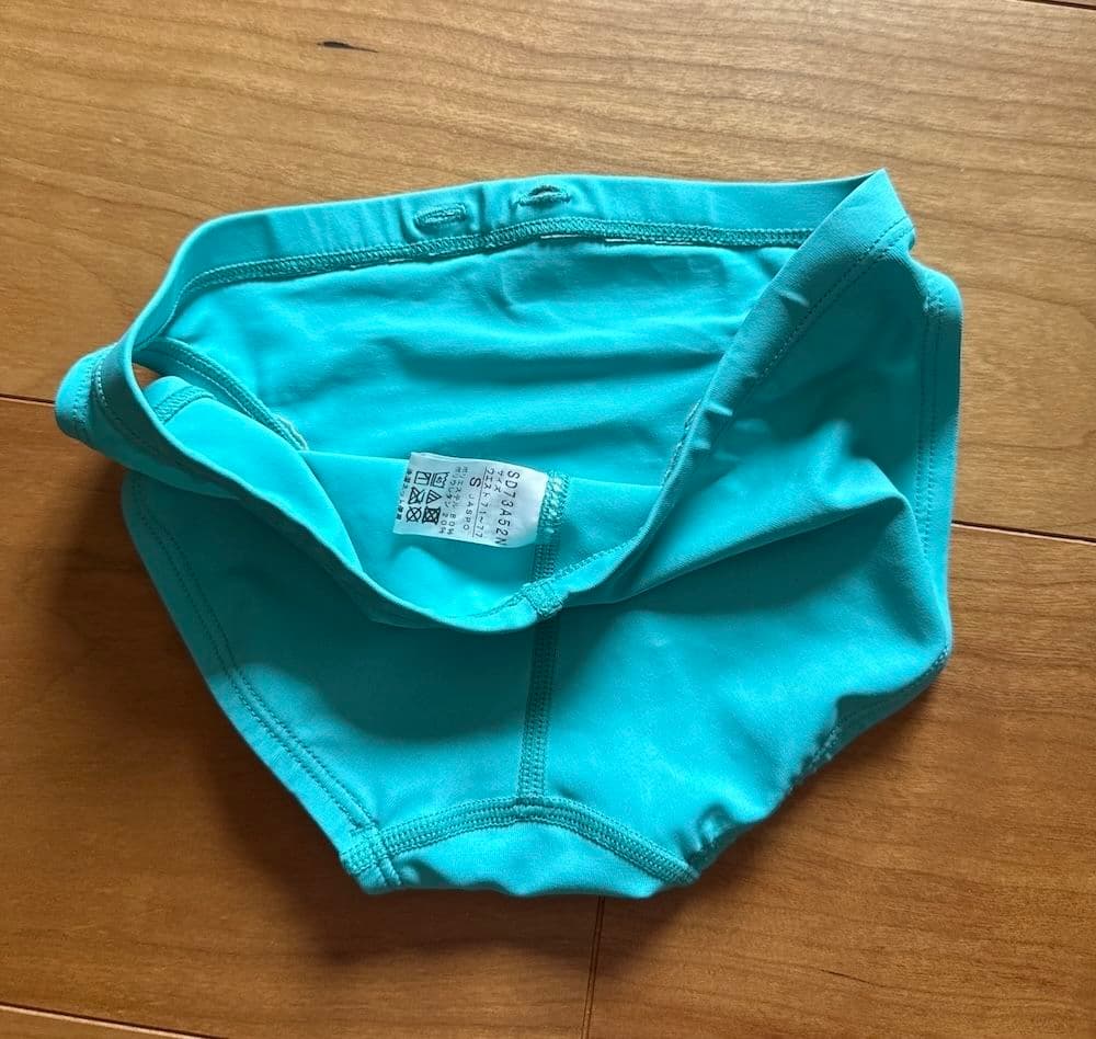 【美品】SPEEDO flyingfish ショートブーン スカイブルー 競パン