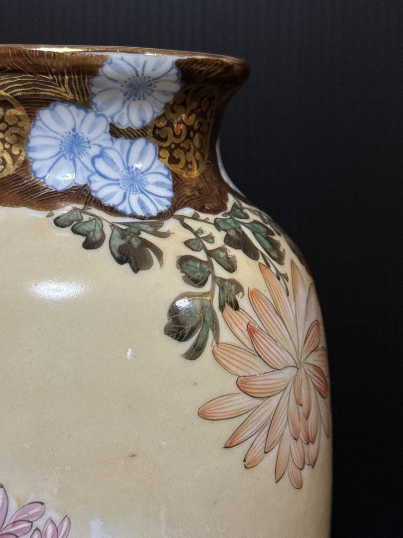 超絶技巧 明治期 極上 金蘭彩色 花蝶図 花瓶 花生 壷