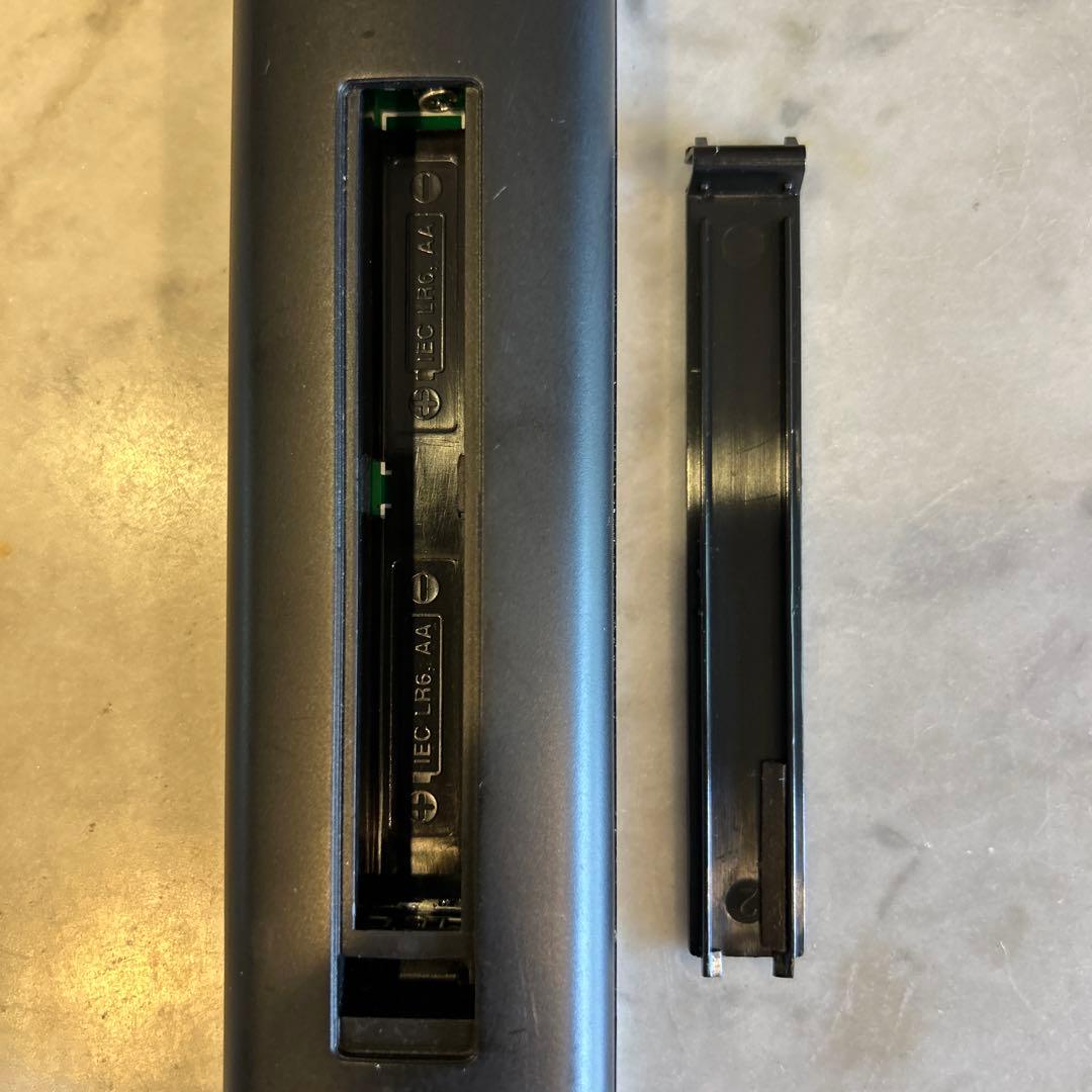 TEAC AX-501 プリメインアンプ XLRバランス入力装備 、リモコン付き