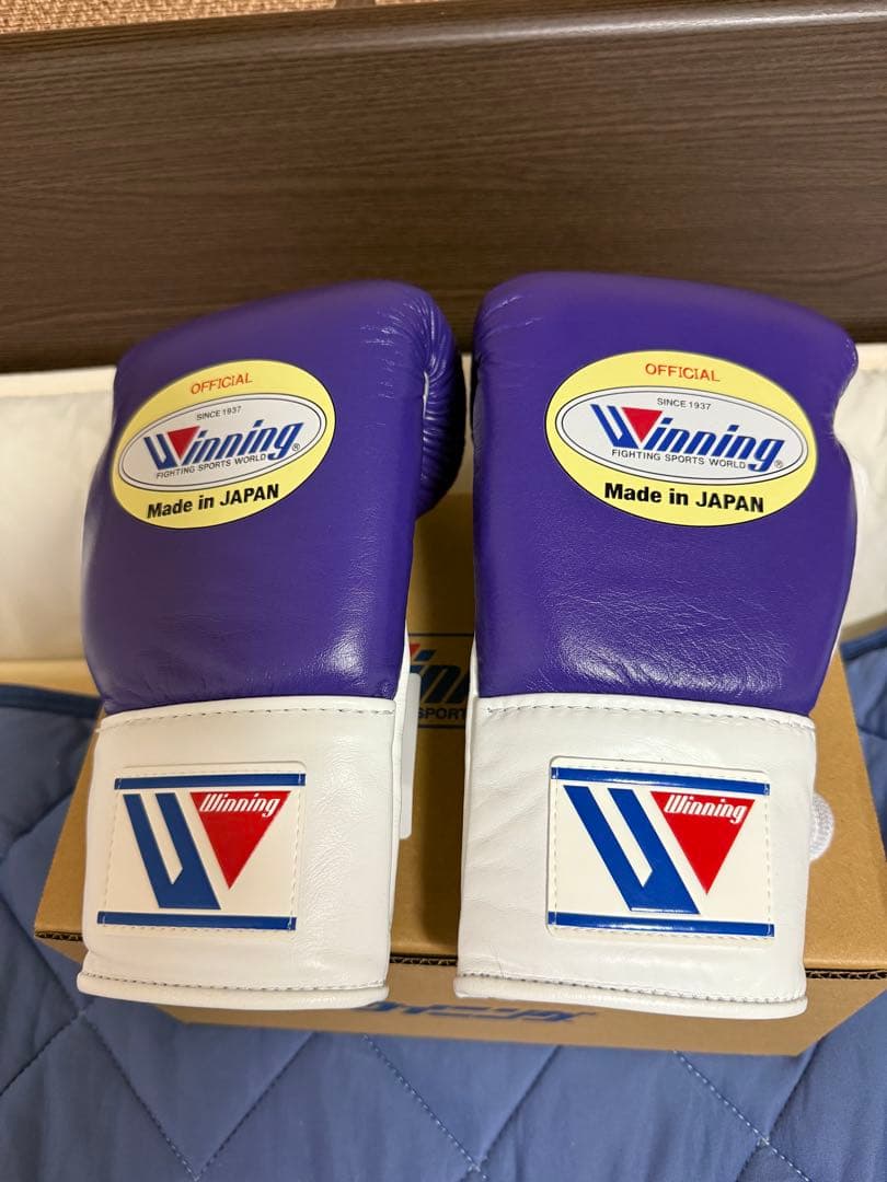 ウイニング winning ボクシンググローブ 紫/白 8オンス 紐式