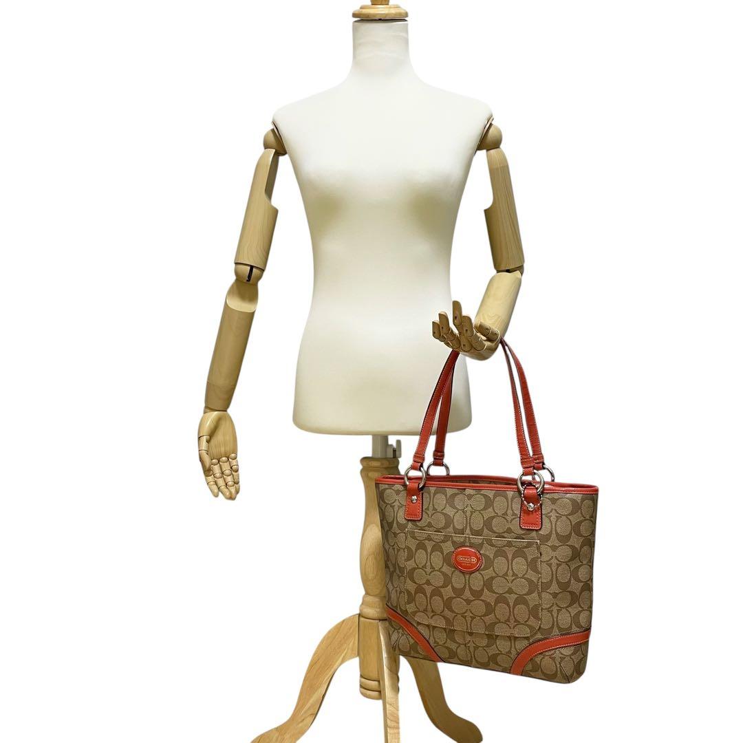 ✨美品　coach コーチ　ショルダーバッグ　肩掛け　PVC レザー 18917