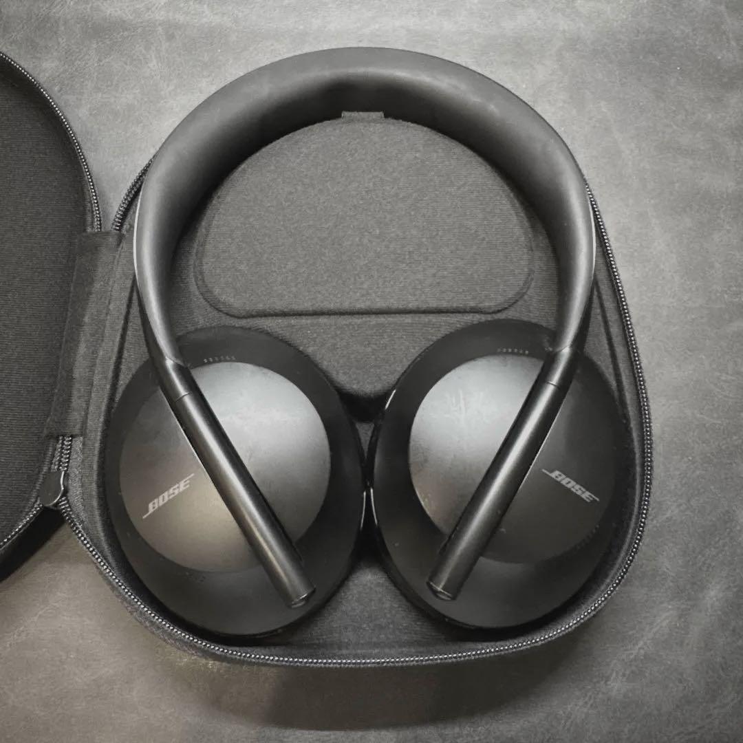 【値下中】Bose NoiseCancellingHeadphones700