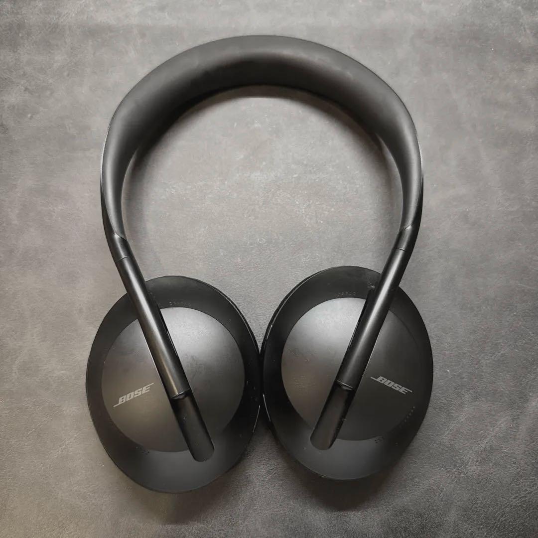 【値下中】Bose NoiseCancellingHeadphones700