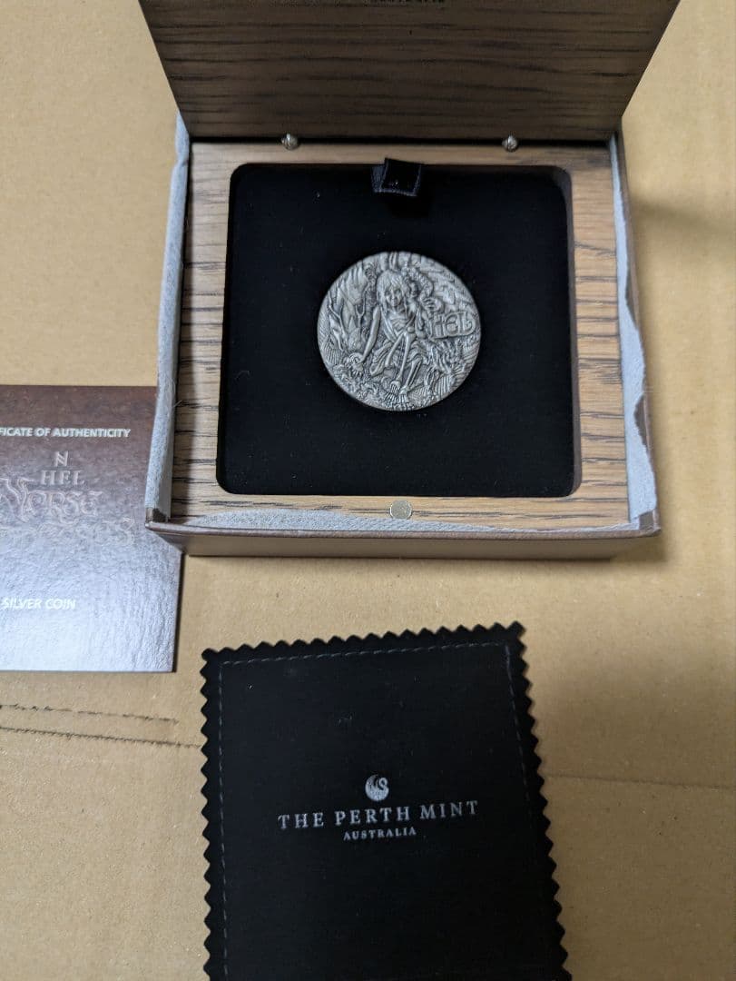 ツバル女神ヘル2オンス純銀