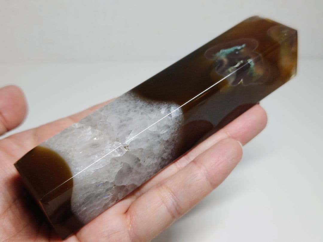 瑪瑙 303g メノウ アゲート 原石 鑑賞石 自然石 誕生石 鉱物 鉱石 水石