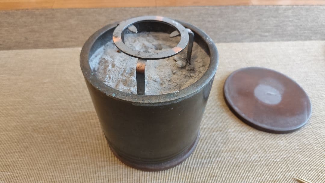 【別出品のちゃぶ台を購入される方のみご購入対象】火鉢