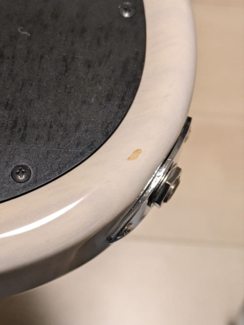 Kikuchi Hermes MV 5Ash/Maple 5弦ベース