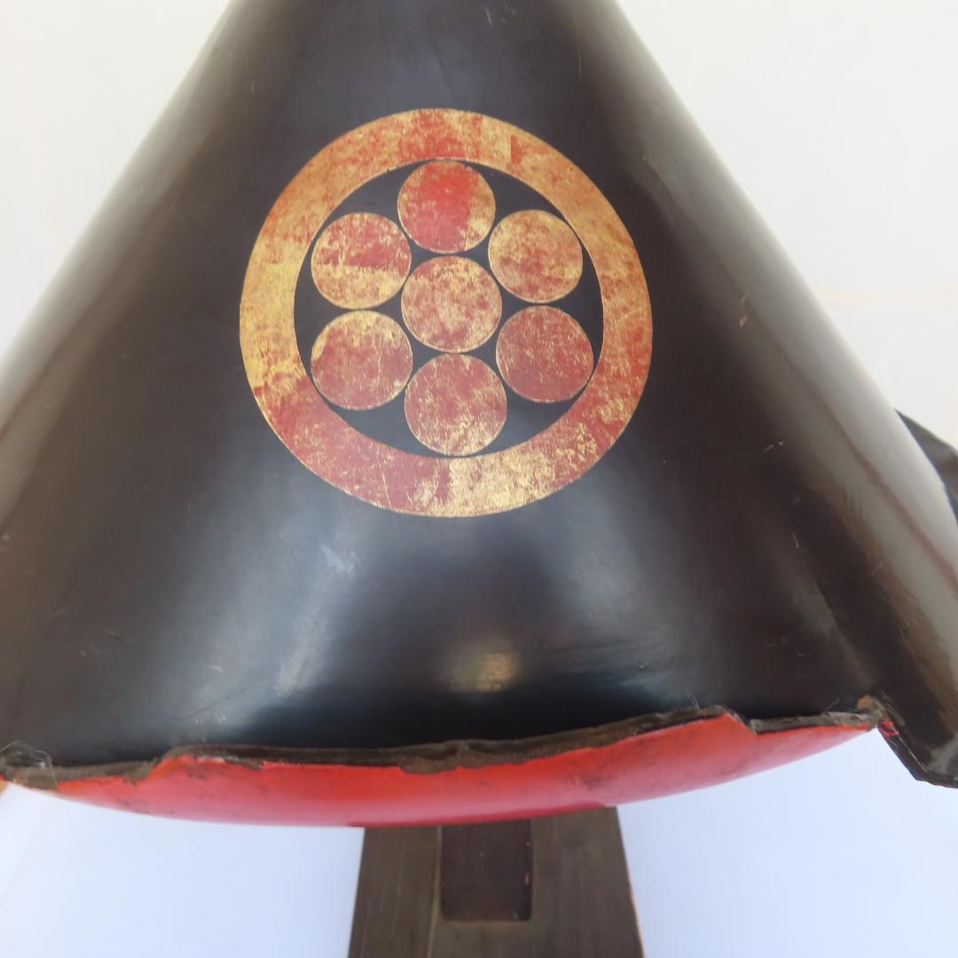 丸に九曜紋陣笠　トンキョ帽