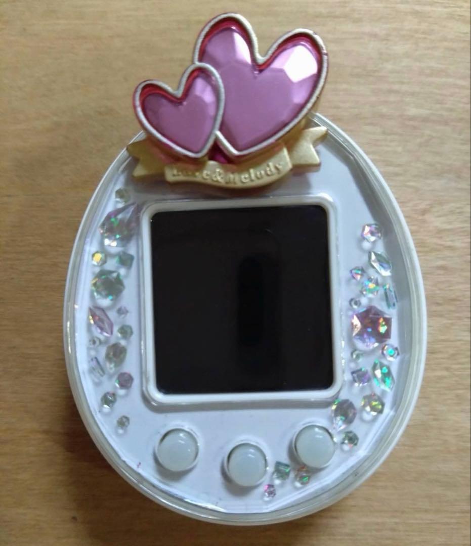 たまごっちピース　ホワイト　Tamagotchi P's ピアス付き