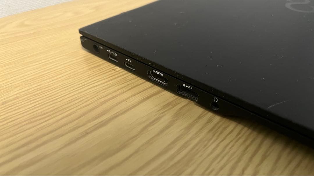 Windowsノート本体 Fujitsu Lifebook UH90/C3 Core i7-8565U