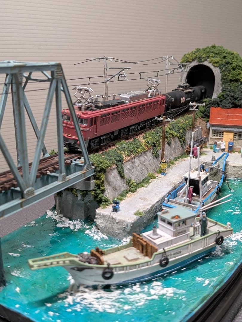 No.60鉄道Nゲージジオラマ車両、漁船、車他付き
