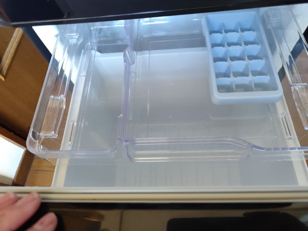 2018年製 国産冷蔵庫（146L）近隣配送無料＋保証＋設置込