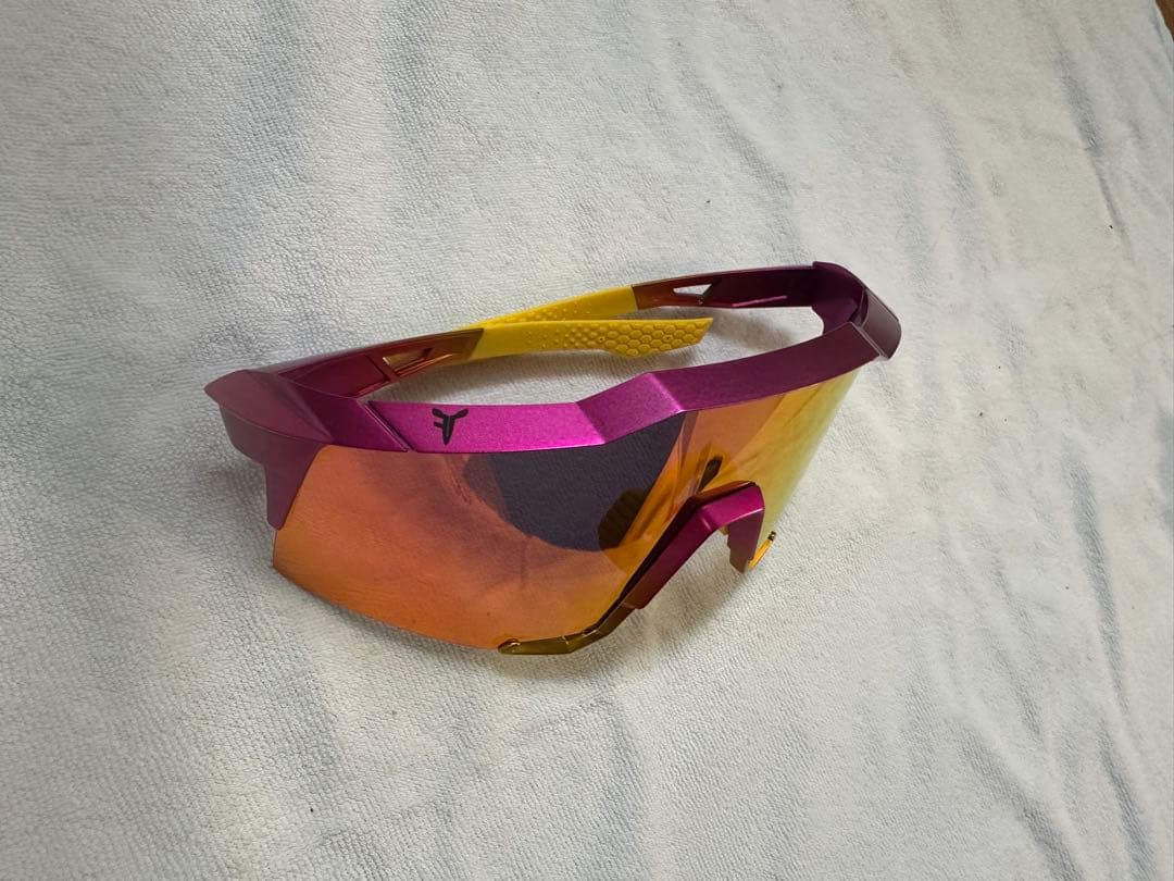 100% タティスjr サングラス　ワンハンドレッド