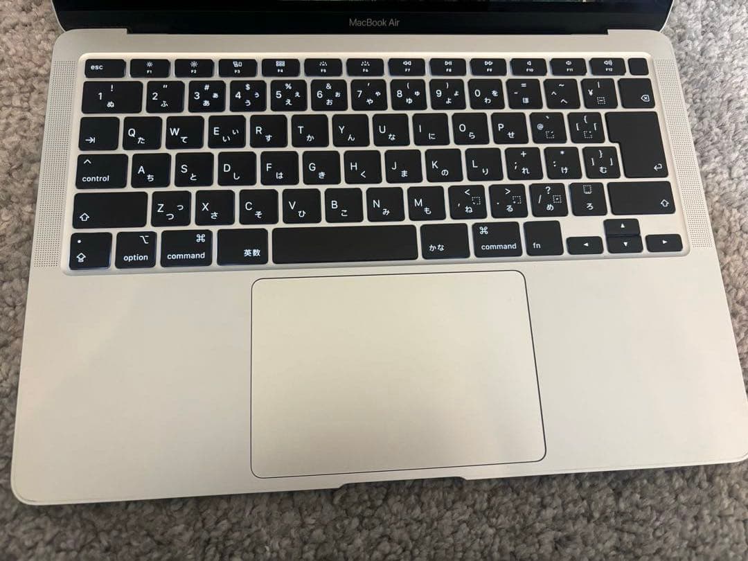 動作良好　MacBook Air 13.3 2020/8GB/シルバー