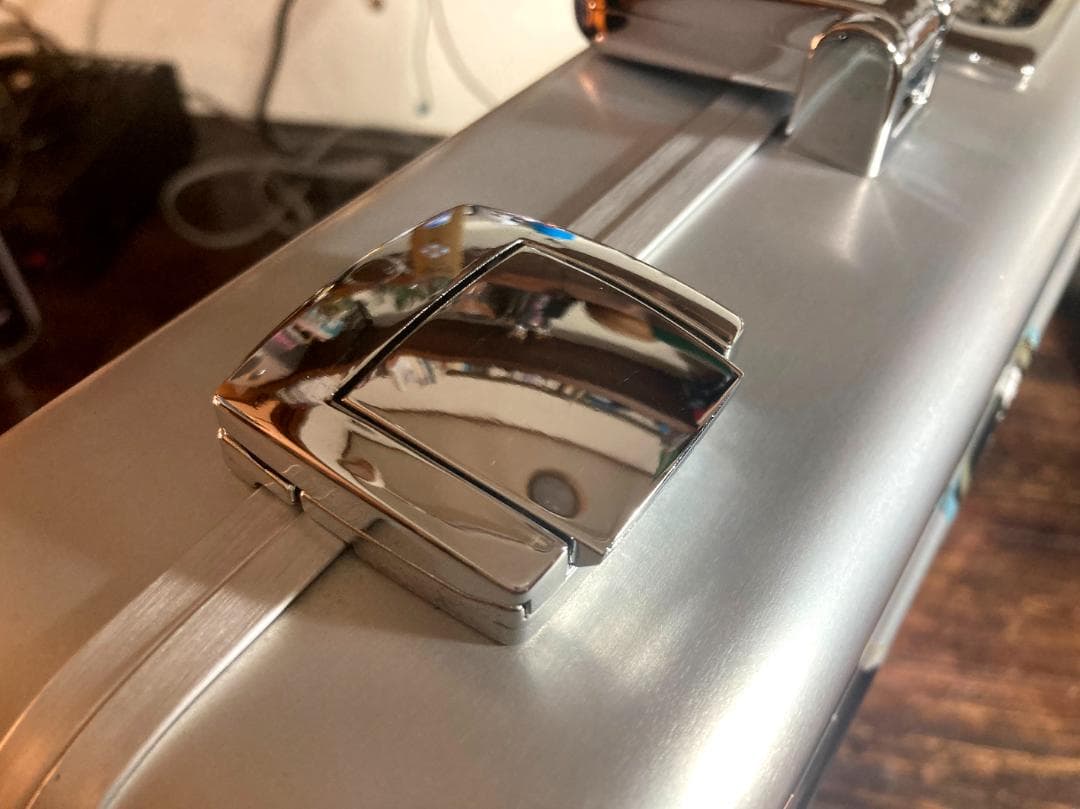 旧モデル　ZERO HALLIBURTON　アルミアタッシュケース