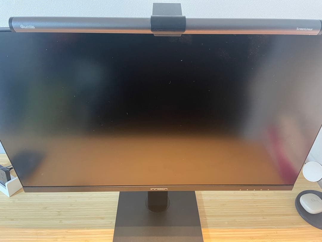 INNOCN 27C1U-D 27インチ 4Kモニター　(モニターライト付き)