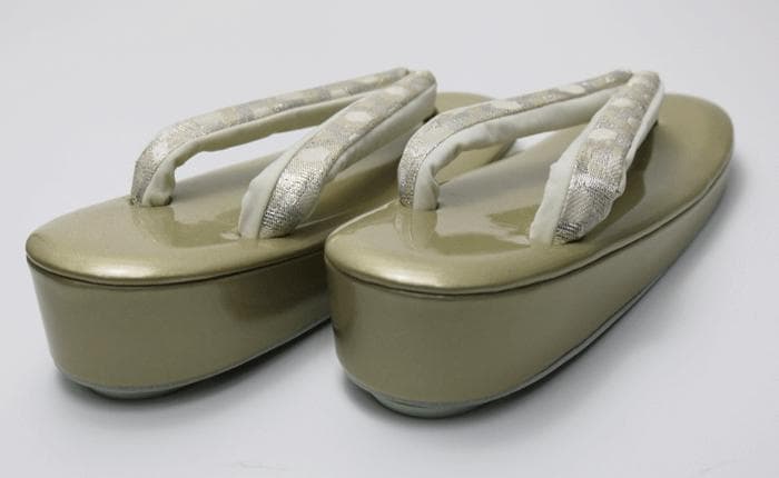 【商品名】LLサイズ　 礼装用ゾーリバッグ　佐賀錦　帯地使用　新品　未使用