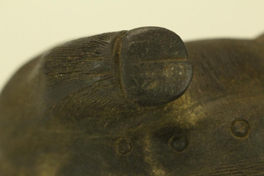 中国美術 紫泥 猪 細密 置物 骨董(LC982)