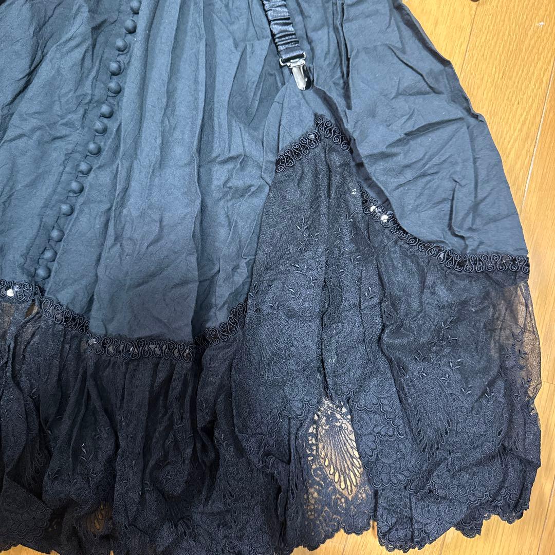 alice auaa ガーター付きスカート