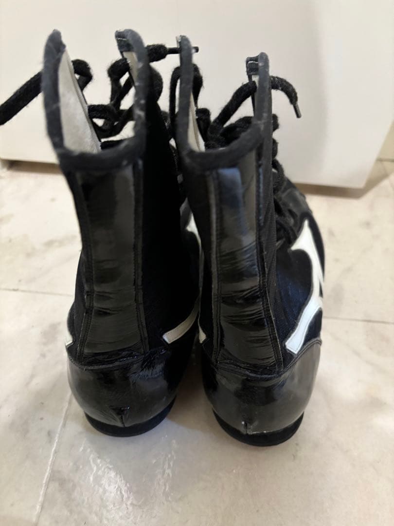 Mizuno ボクシングシューズ 黒/白 ハイカット