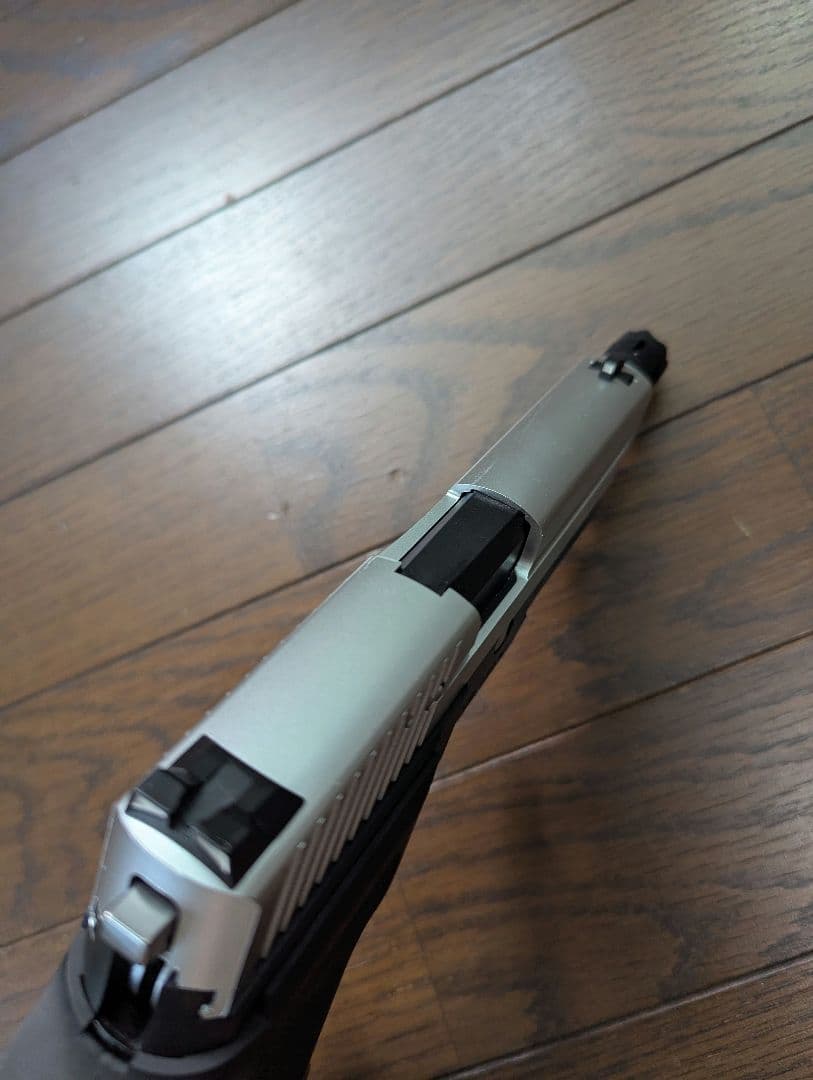 東京マルイ　センチネルナイン　ガスブローバック　バイオハザード