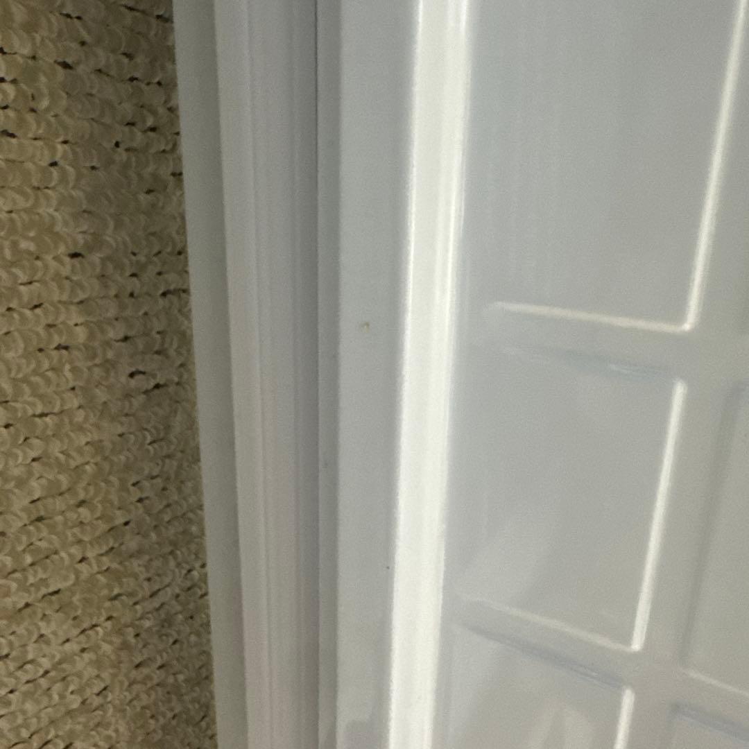 シャープ冷蔵庫　SJ-PD28J-W