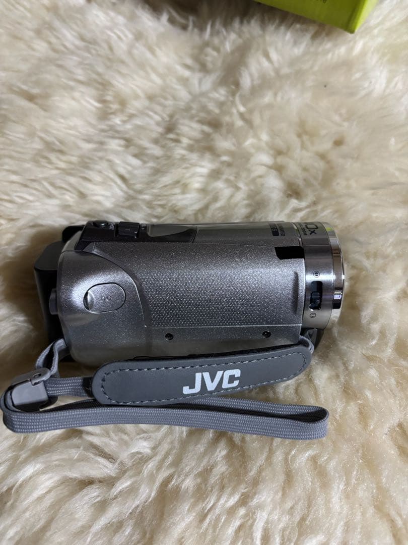 ★JVC　Everio　ハイビジョン デジタルビデオカメラ】★保管美品★