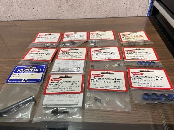 京商 エンジンカーパーツセット