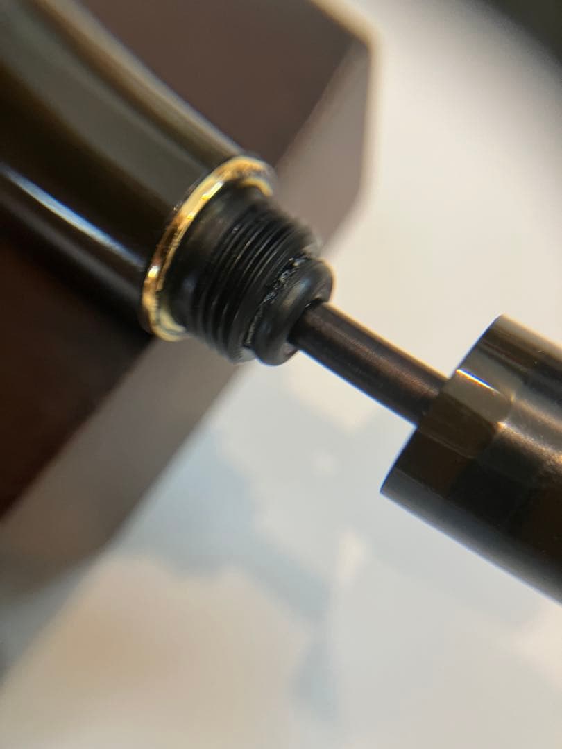 Embulu fountain pen Newclip インク止め式万年筆