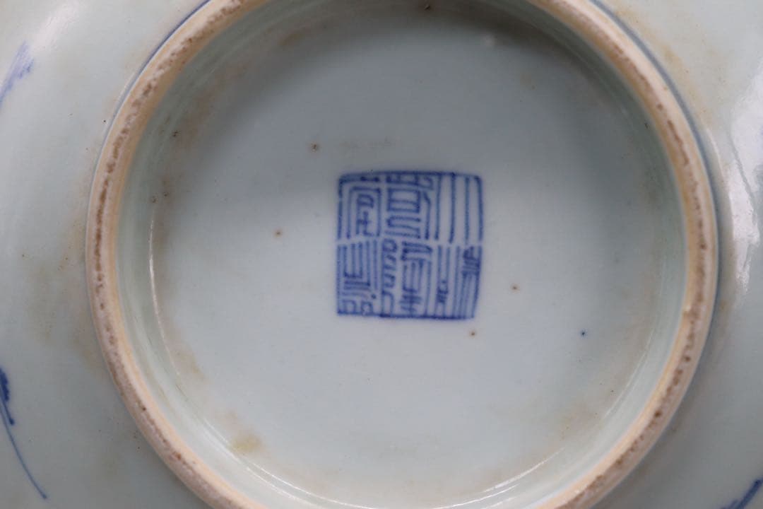 中国　清朝期　大清乾隆年製　染付内鶴紋&外山水紋お碗　共箱　送料込み0805