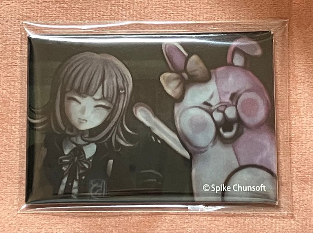 ダンガンロンパ 七海千秋 おしおき缶バッジ