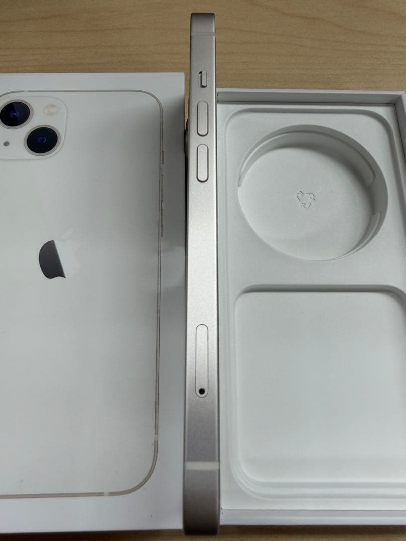 【美品】iPhone13 128GB スターライト(ホワイト)