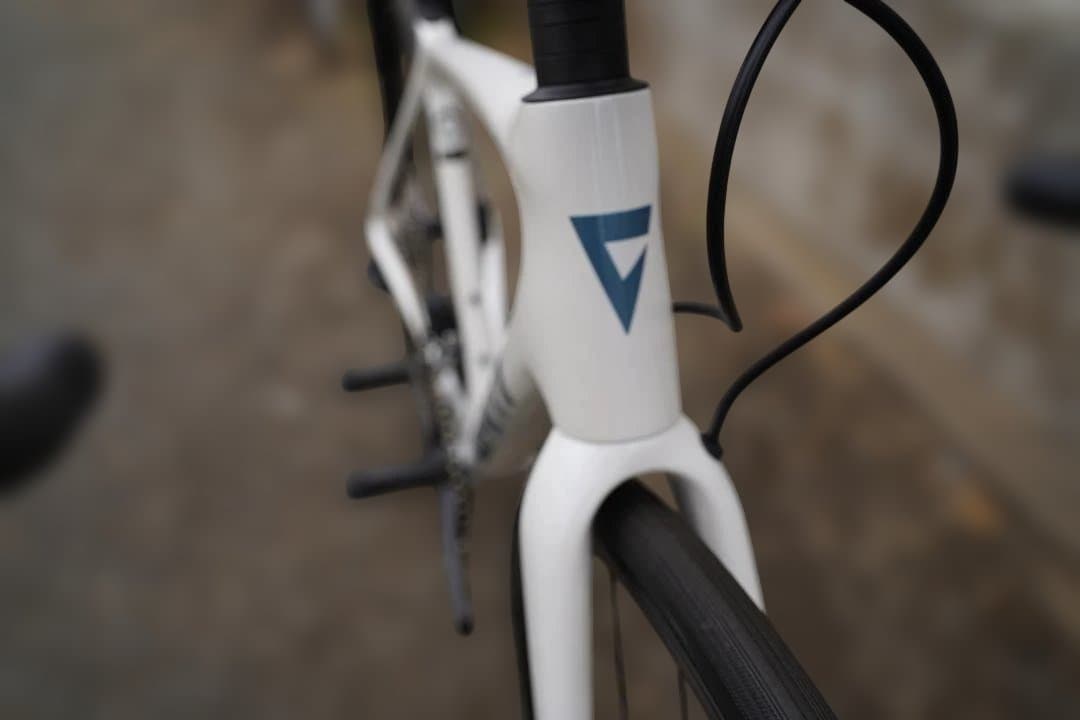 ダ*ー様 300円スタート売切り！TCR ADVANCED１di2105 Sサイ