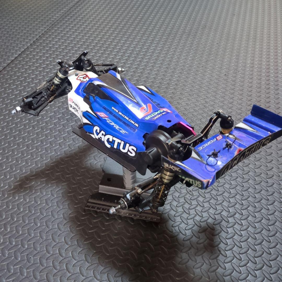 3racingカクタス　シャーシ