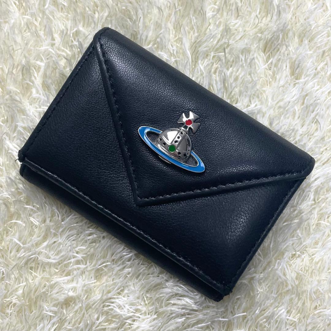 美品 ヴィヴィアンウエストウッド 折財布 ブラック 三つ折り財布 レター