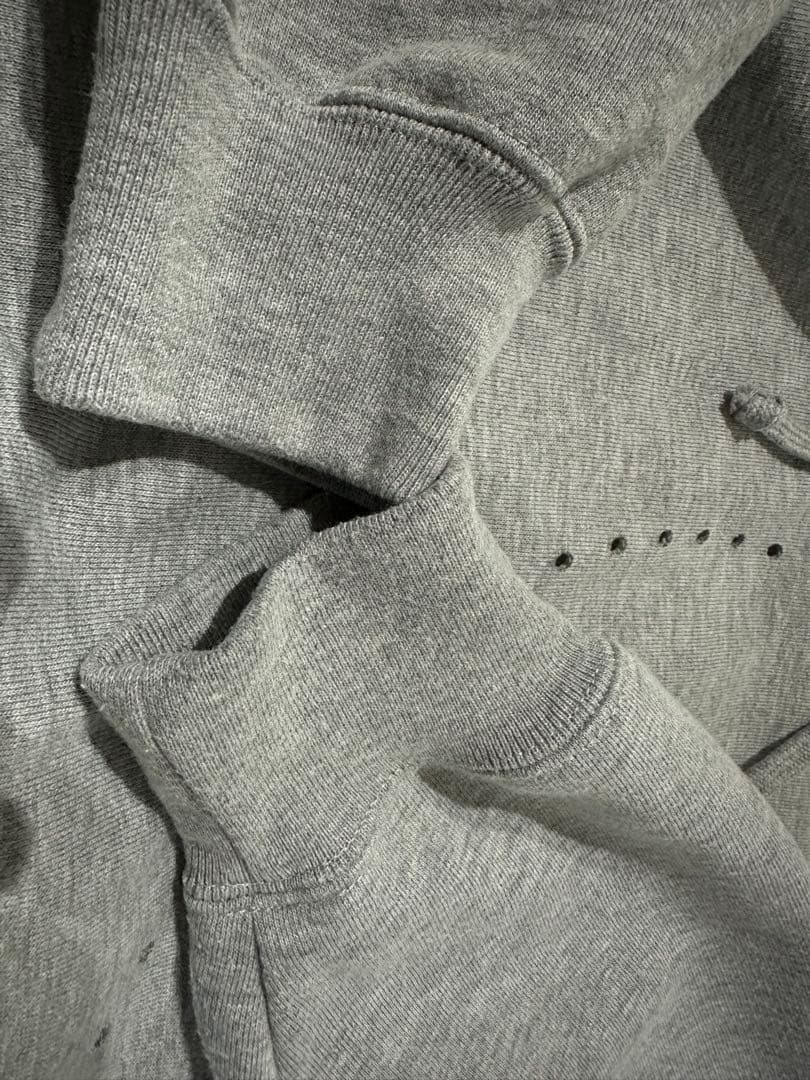 Supreme シュプリーム　フード付きパーカー