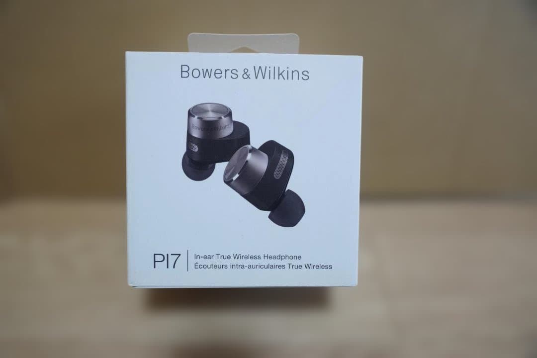 Bowers & Wilkins PI7 ワイヤレスヘッドフォン　ケースに傷あり