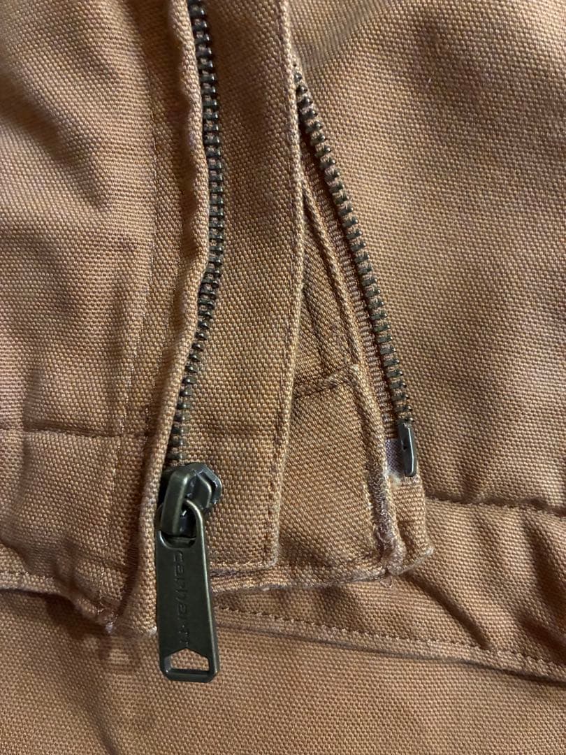 カーハート　デトロイトジャケット　USカーハート　美品　M ダックジャケット