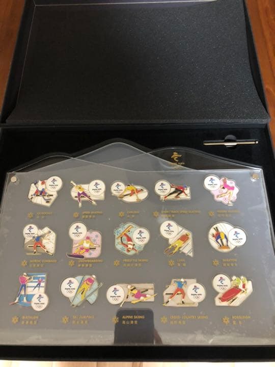 レア　北京2022オリンピックピンバッジ　ピンズ　限定品 ピンバッジ 限定