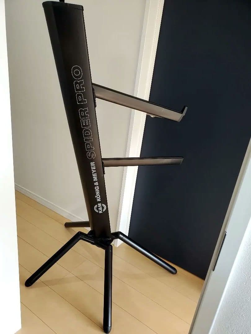 K & M Spider Pro 2段式キーボードスタンド ブラック