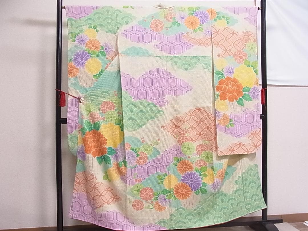 ♦︎きもの結♦︎藤娘　きぬたや　振袖　総絞り　吉祥花文　正絹♦︎sa29