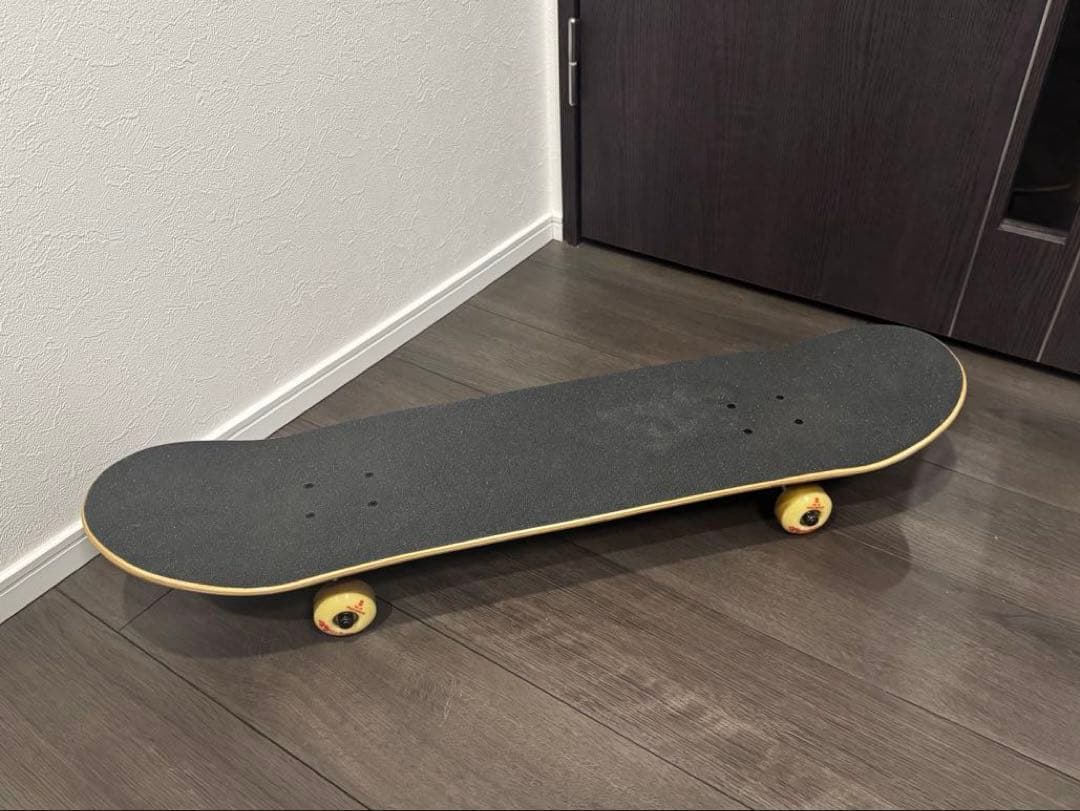 【はページ】chocolate コンプリート スケートボード