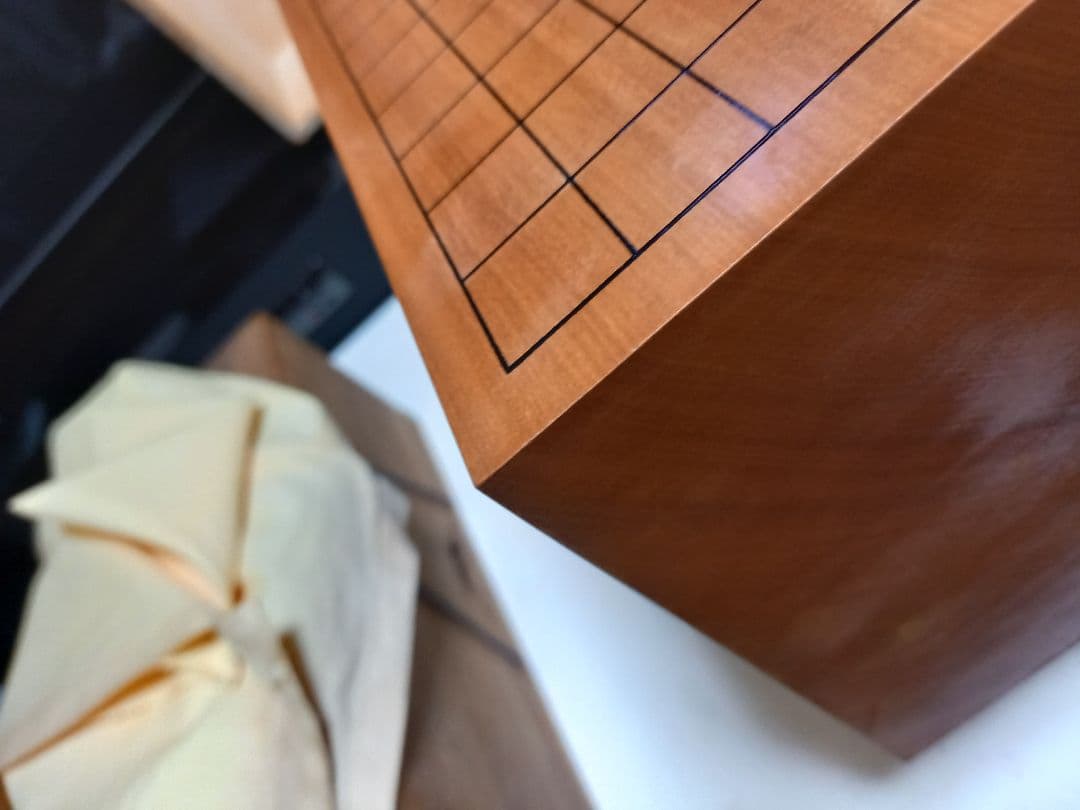 日向製　碁盤　桂　板目　木裏　碁石　本蛤　35号　一式