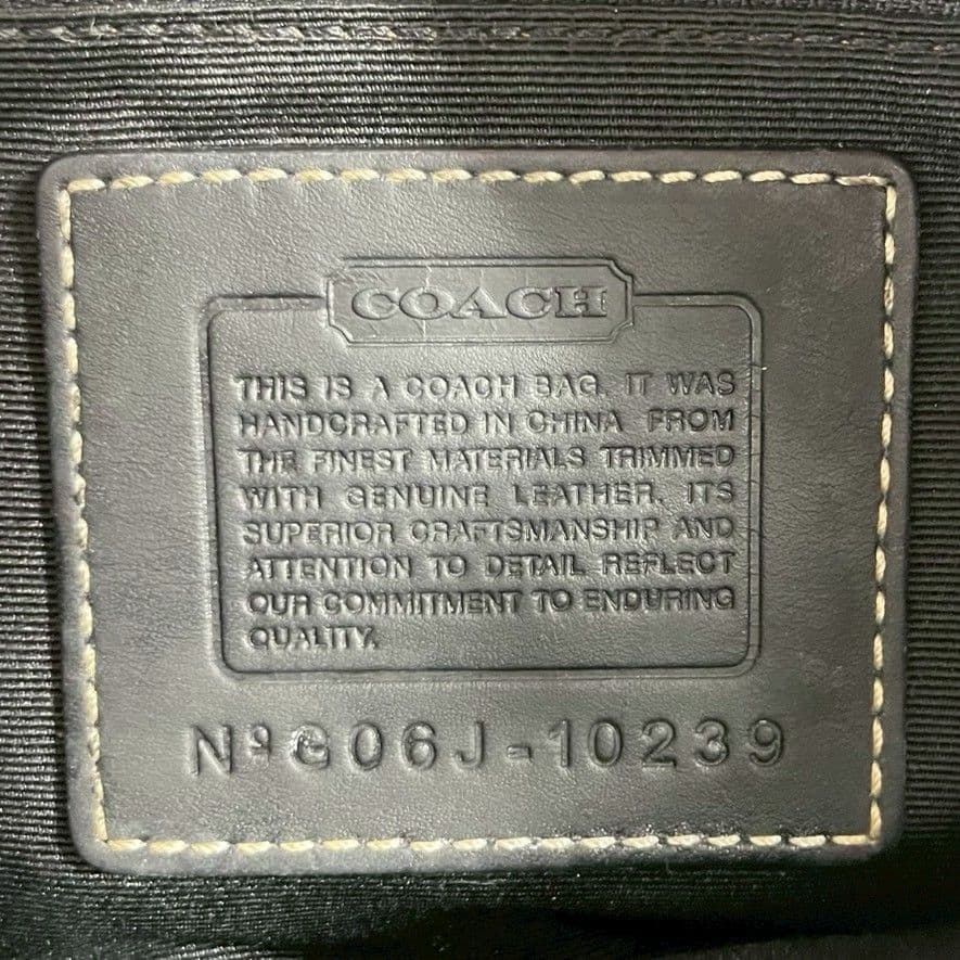 バッグ Coach Signature AccessoryPouch Black Y2K