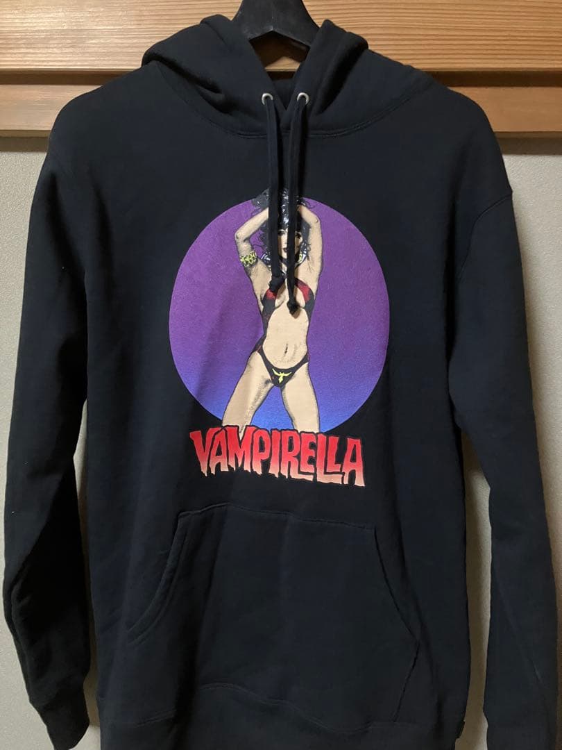 Supreme Vampirella パーカー キムタク着用