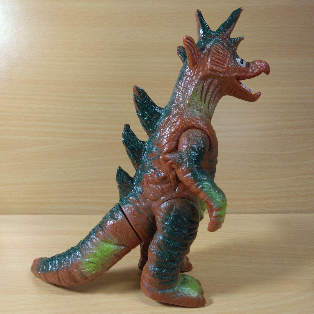 ポピー キングザウルス 巨大魚怪獣 ムルチ「帰ってきたウルトラマン」ソフビ