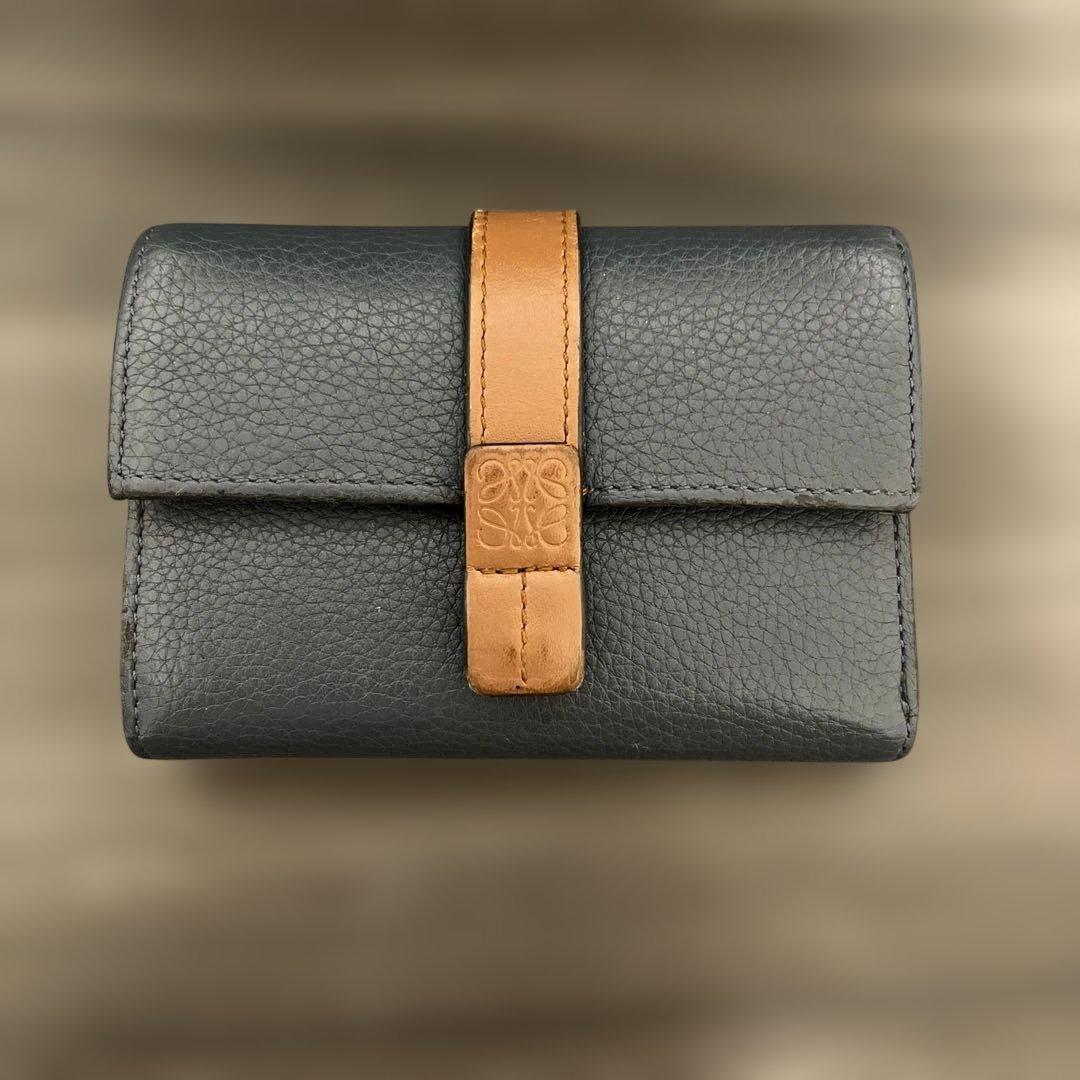 ロエベ　二つ折り財布　ブルー・キャメル